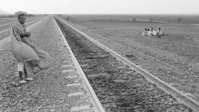 Для мавританцев этот поезд - единственная возможность доехать в отдаленные районы страны