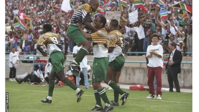 Afrika y'Epfo yanahavuye ironka itike yo kuja mu nkino zibiri zakurikiye yikurikiranya z'igikombe c'isi yose