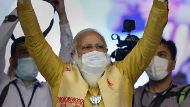 नरेंद्र मोदी