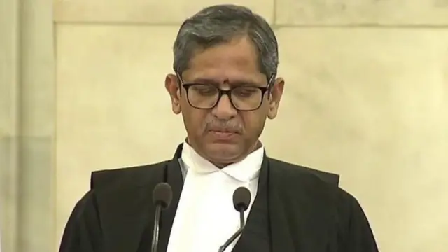 సుప్రీంకోర్టు సీజేగా జస్టిస్ ఎన్‌వీ రమణ ప్రమాణస్వీకారం