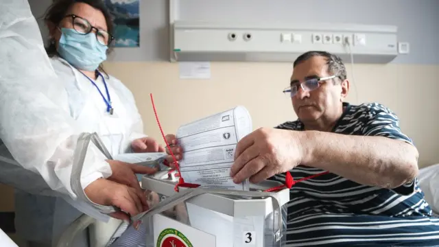 Голосование в больнице в Казани