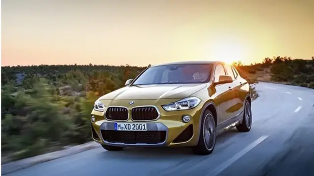 اکس۲ اولین مدل ب‌ام‌و است که با جلوپنجره و چراغ‌های جدید ساخته می‌شود