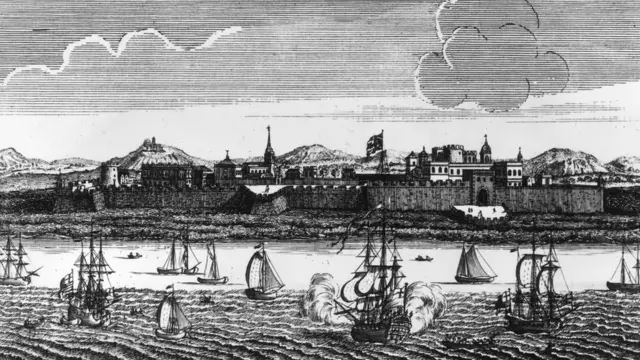 கிழக்கு இந்திய கம்பெனி ஆடைகளை இறக்குமதி செய்தது