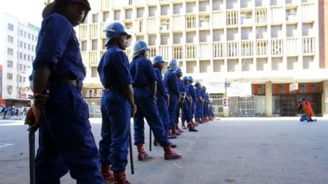 Usalama umeimarishwa nje ya afisi za MDC mjini Harare