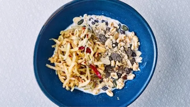 Les raisins secs semblent contenir certaines propriétés qui aident à maintenir un équilibre sain du pH buccal.