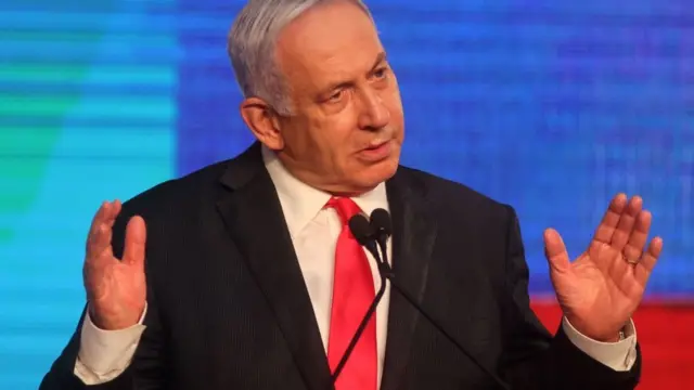 মিস্টার নেতানিয়াহুর জোট ক্ষমতায় যাওয়ার মতো সংখ্যাগরিষ্ঠতা এখনো পায়নি