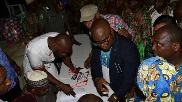 Awọn aṣojú tí yóò kópa n fi orukọ silẹ