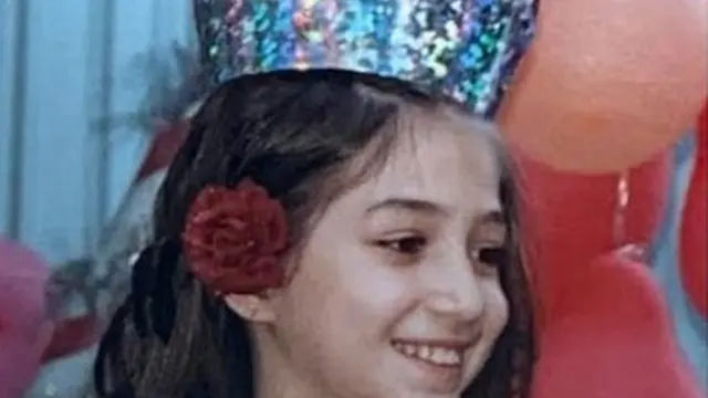 ማያ ጋዛል ኣብ ህጻንነታ