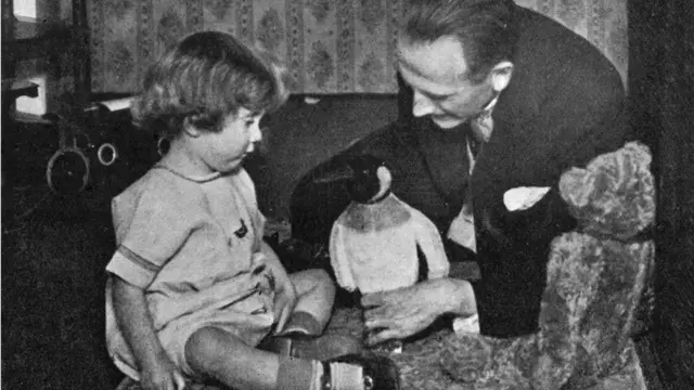 Пингвин, Кристофер и Алан Александр Милн