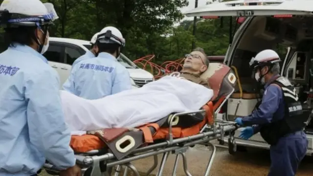 قربانیان سیلاب و امدادگران