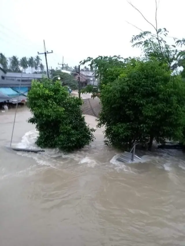 สมาคมกู้ภัยร่มเมืองตากใบ
