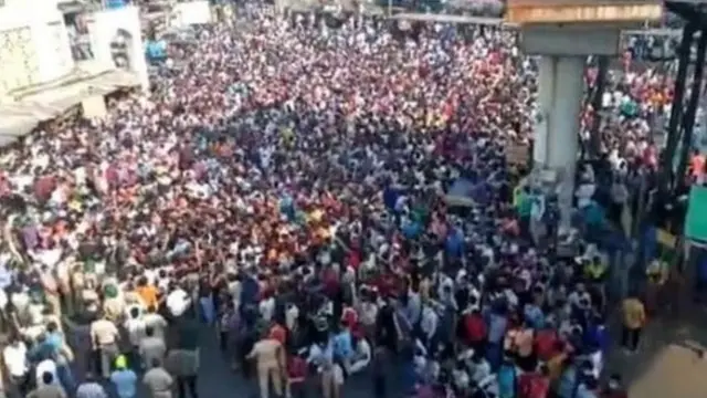 बांद्रा रेलवे स्टेशन