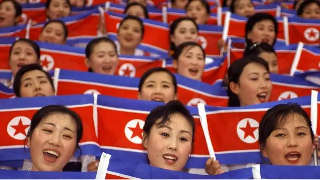ઉત્તર કોરિયાની ચિઅરલીડર્સ