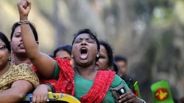 মহিলা আওয়ামী লীগের মিছিল