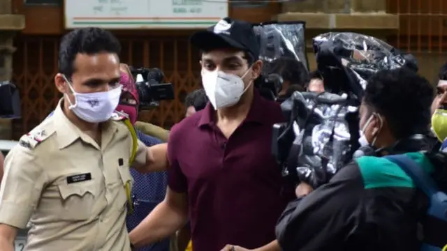 రియా చక్రవర్తి సోదరుడు శోవిక్ చక్రవర్తి