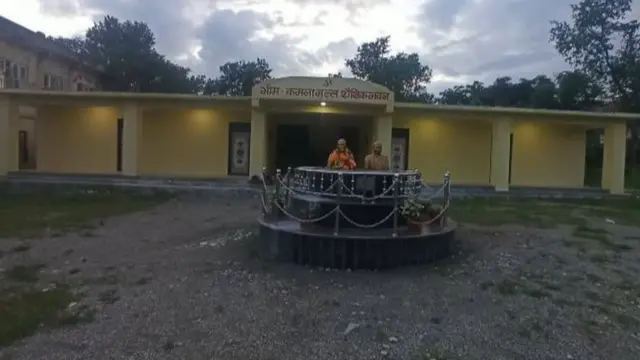 कमला मल्लले दिएको रकमबाट सुर्खेत बहुमुखी क्याम्पसले बनाएको चार कोठो भूकम्प प्रतिरोधी क्याम्पस भवन