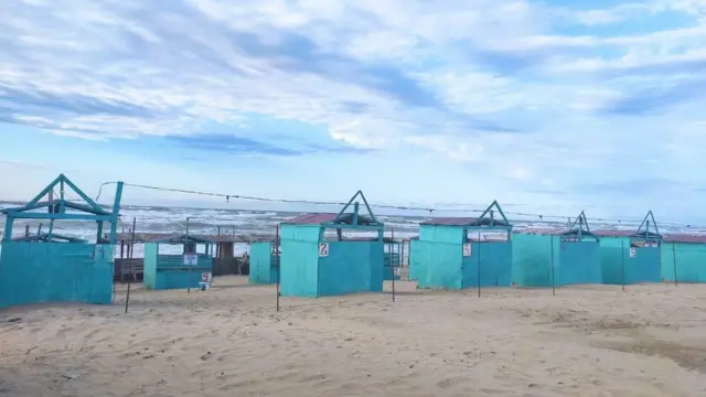 bu gün çimərliklər