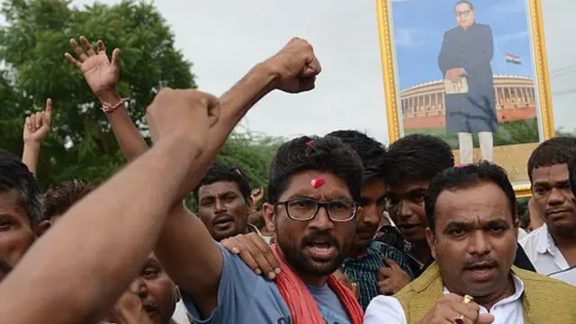 જિગ્નેશ મેવાણીની તસવીર