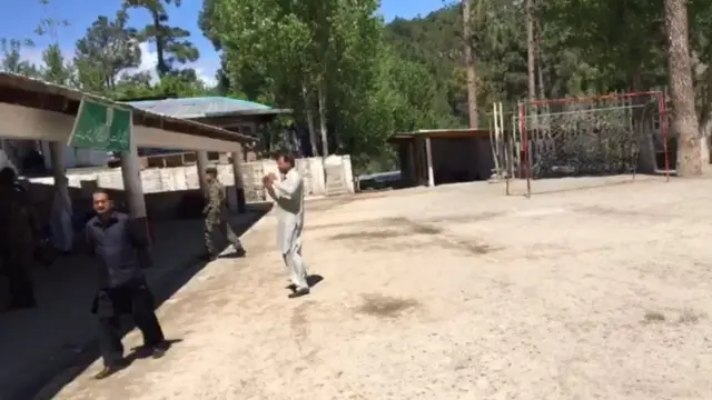 मदरसे की इमारत