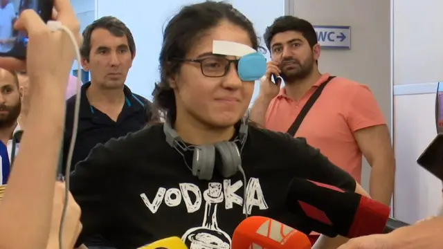 Мако Гомури