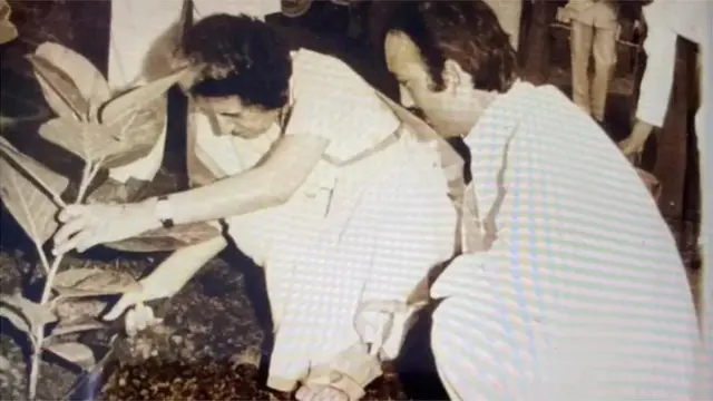 इंदिरा गांधी के साथ ग़ुलाम नबी आज़ाद