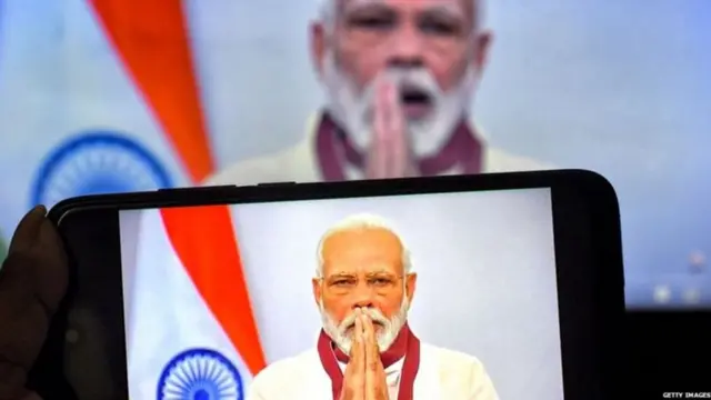 नरेंद्र मोदी