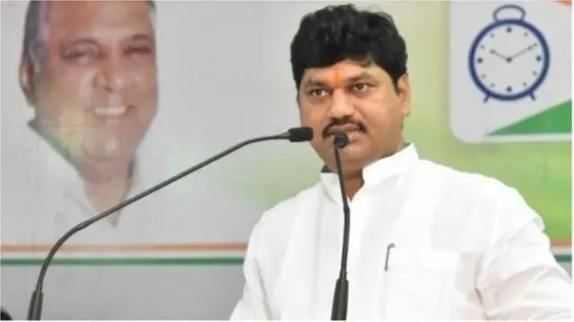 धनंजय मुंडे