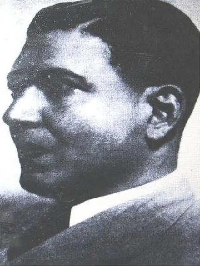 DANISH KHAN, BLOGGER