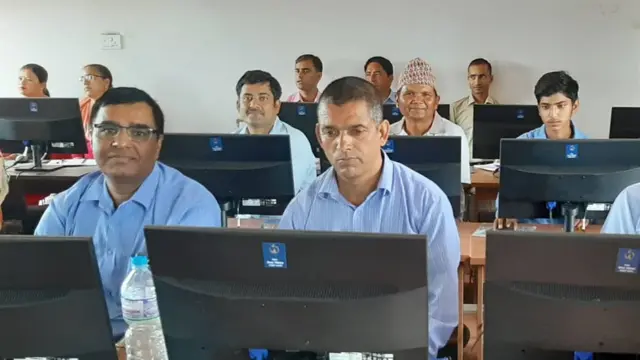 विद्यालय बन्द