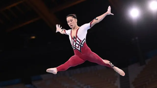 Німецькі гімнастки виступили у комбінезонах замість трико. Борються з сексуалізацією спорту