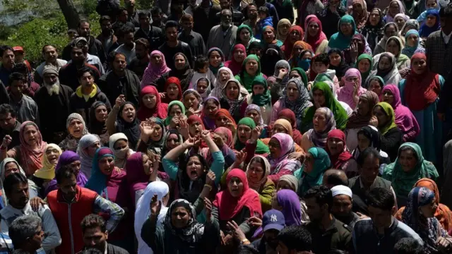 Kashmiri people say their only option is to fight Indian rule in the state