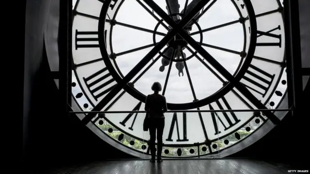 नई भाषा सीखें