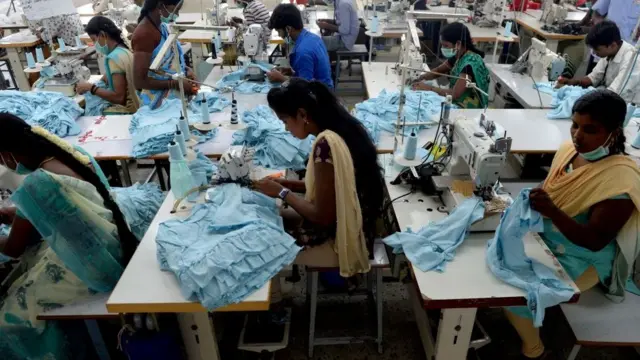 திருப்பூர் பின்னலாடை தொழில்