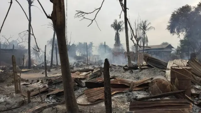 စစ်အာဏာသိမ်းပြီးနောက်ပိုင်း နိုင်ငံအနှံ့ အိမ်ခြေ ၃ ထောင်ကျော်မီးရှို့ခံရတယ်လို့ သုတေသနတစ်ခုက ဖော်ပြပါတယ်