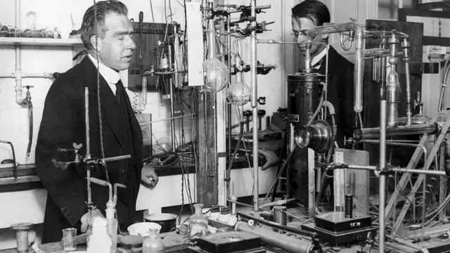 Niels Bohr