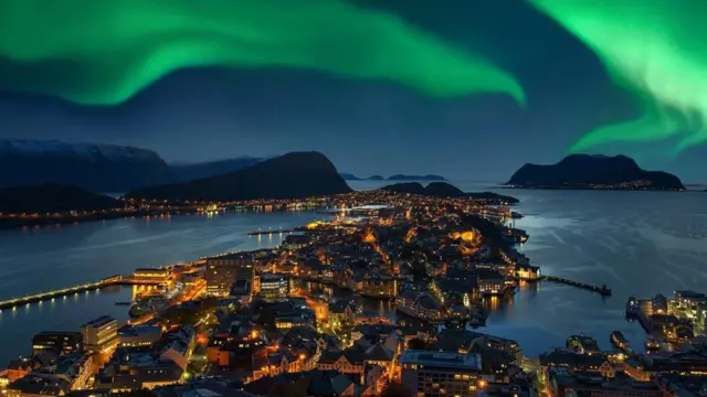 Полярне сяйво