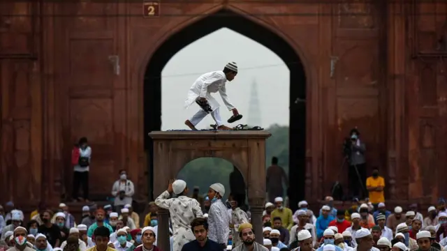 હિન્દુત્વવાદી સંગઠનો સતત હિન્દુ રાષ્ટ્ર બનાવવાની વાતો કરી રહ્યાં છે