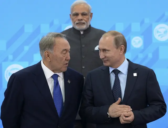 मोदी, कजाखस्तान, रूस