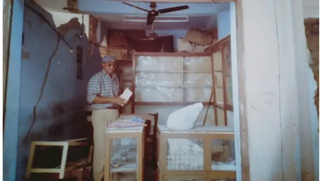 ભૂજમાં હજારો લોકોનાં ઘર, દુકાન અને સંપત્તિ દટાયાં હતાં