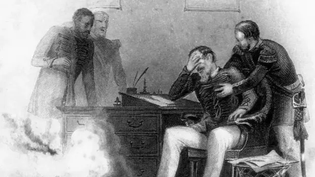 ஹென்றி லாரன்ஸ் குடியிருப்புக்குள் குண்டுகளால் காயமடைந்தார்