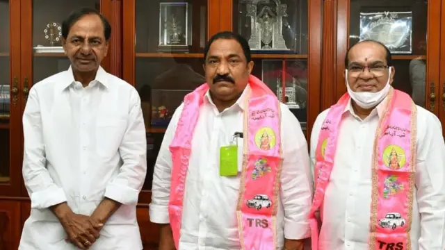 సీఎం కేసీఆర్‌తో టీడీపీ నేతలు