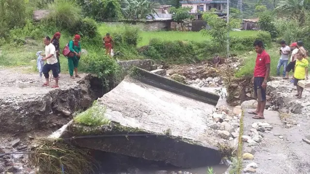 बाढी र पहिरो