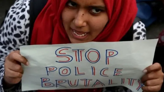 ናዕቢ ኣንጻር ጭካነ ፖሊስ