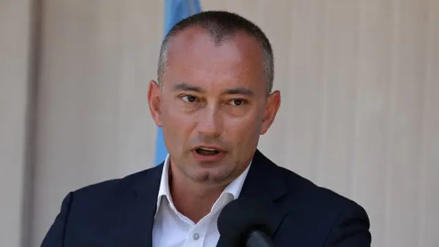 نیکولای ملادینوف