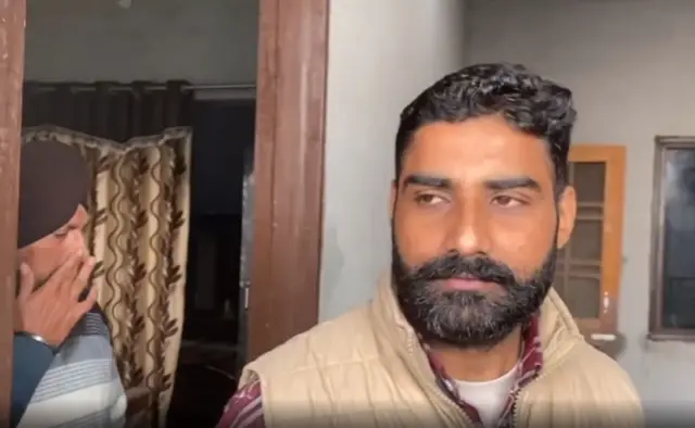 ગેરકાયદેસર રીતે અમેરિકા ગયેલા ગુજરાતીઓ સહિતના ભારતીયો પાછા આવી ગયા છે. આમાંથી અનેક લોકો એવા છે જે પોતાના પરિવારની મૂળીના લાખો રૂપિયા ખર્ચીને અમેરિકા ગયા હતા અને ત્યાં રહેવાનું તેમનું સપનું તૂટી ગયું છે.