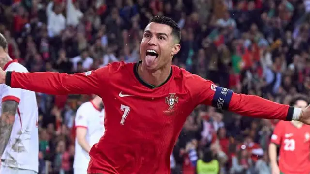 ரொனால்டோ கோல் அடித்த மகிழ்ச்சியில் ஓடுவது