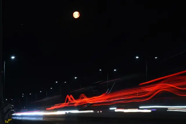 બ્લડ મૂન, બીબીસી, ગુજરાતી, કોલકત્તા