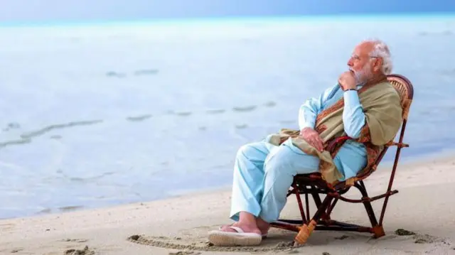 नरेंद्र मोदी 