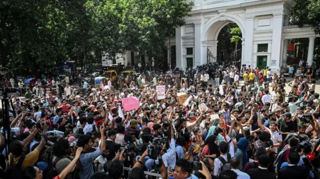 গত ৩১শে জুলাই বৈষম্যবিরোধী ছাত্র আন্দোলনের শিক্ষার্থীদের হাইকোর্ট ঘেরাও কর্মসূচি