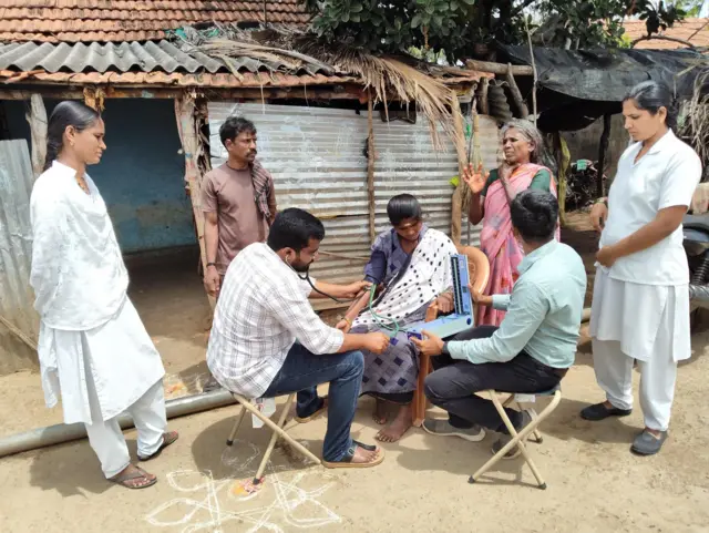 சேவந்தி, சோளகர் தொட்டி, தமிழ்நாடு, பழங்குடி கர்ப்பிணி